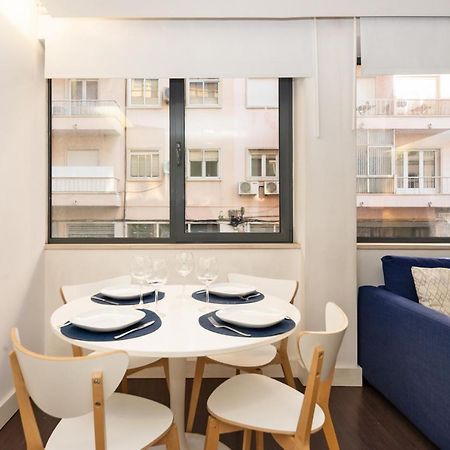 Comfortable Apartment In Marques De Pombal Lisbona Esterno foto