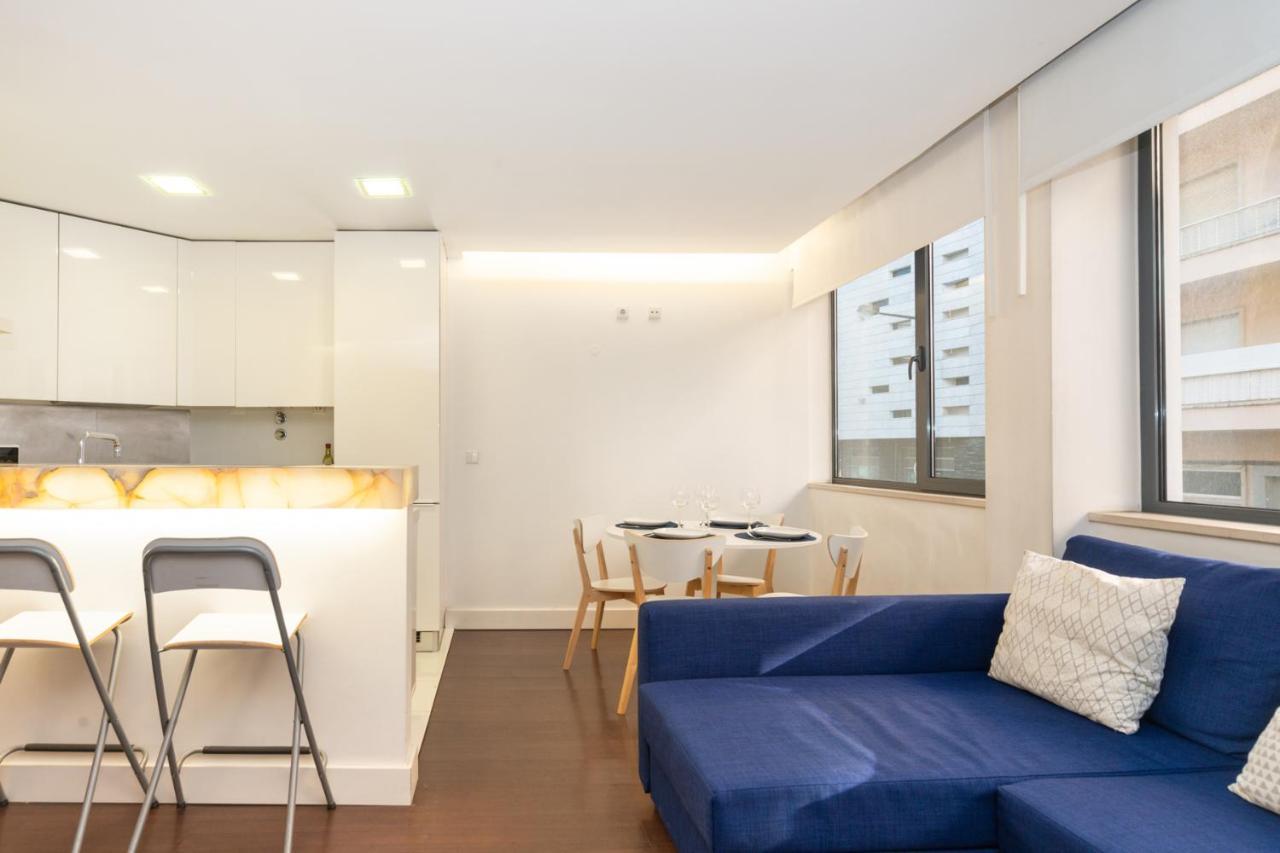 Comfortable Apartment In Marques De Pombal Lisbona Esterno foto