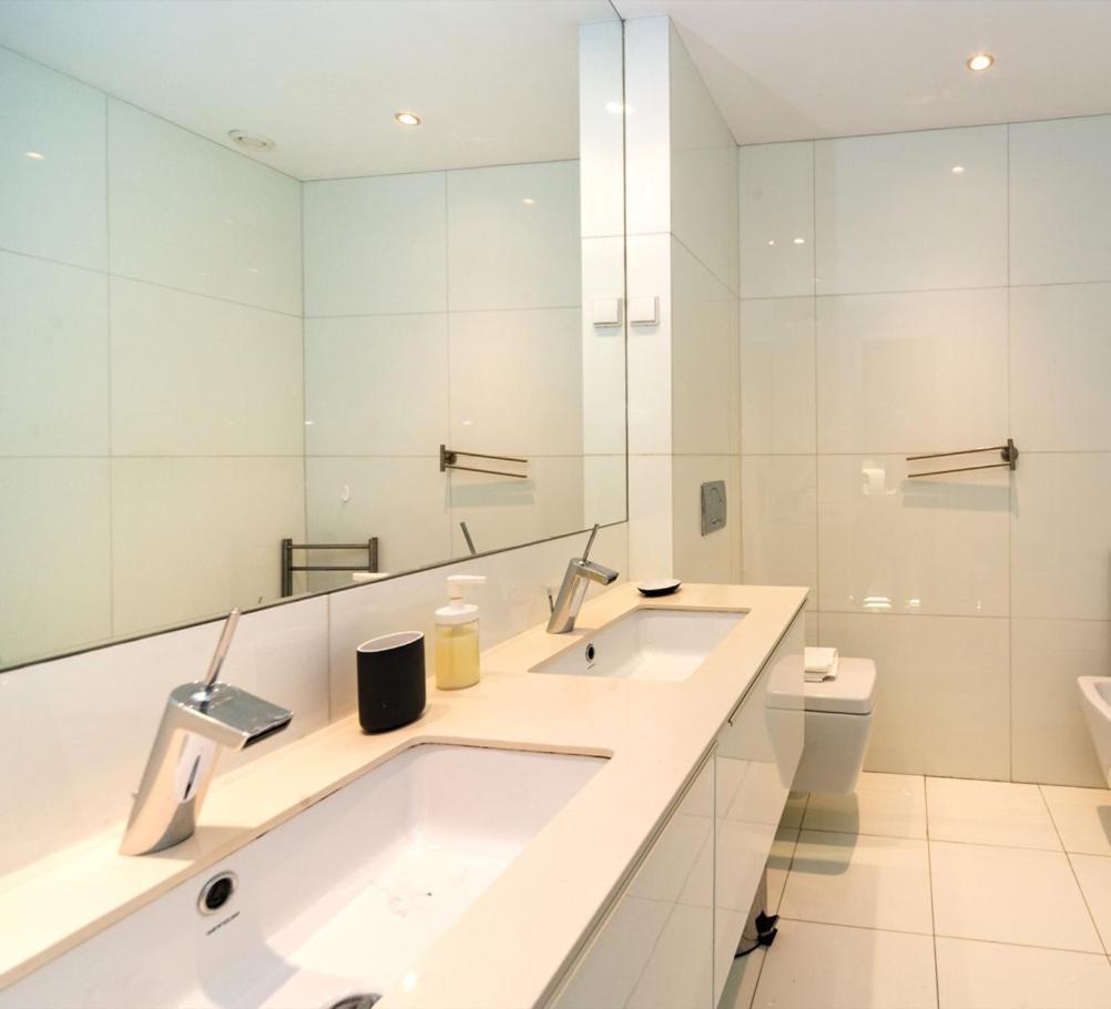 Comfortable Apartment In Marques De Pombal Lisbona Esterno foto